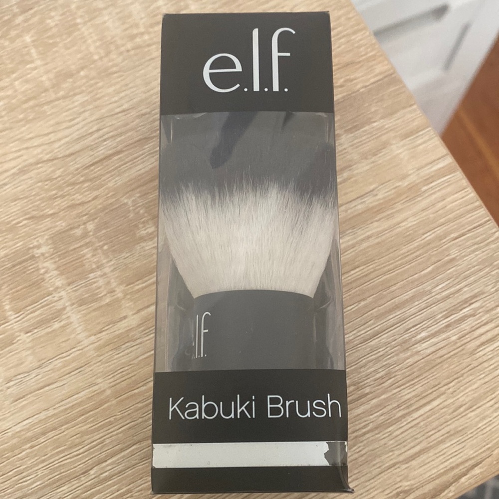 e.l.f Kabuki Brush